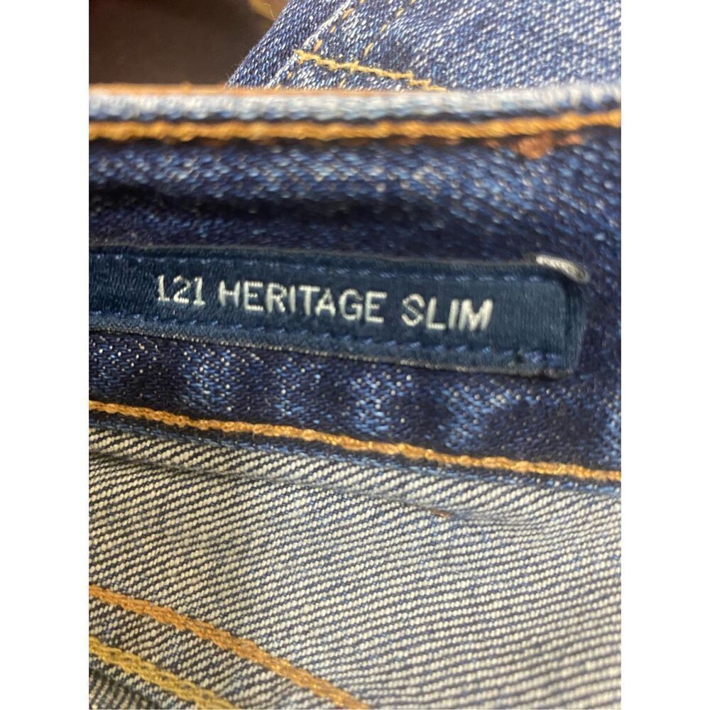 Lucky Brand Women's Wash Hemlock 121 Heritage Slim Distressed Jeans Size 28R - Picture 3 of 5